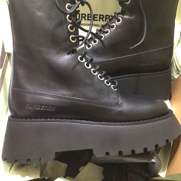 Burberry Platform Combat Boots, 41 Women, Full Set Inclusions - Picture 5 of 12